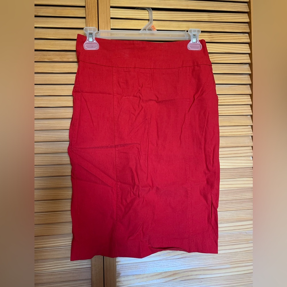 Pencil skirt